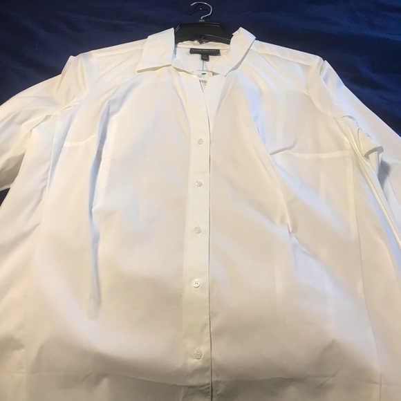 Tops - White button down collar shirt